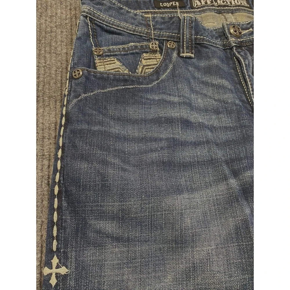 Affliction Jeans Men's Blue Premium Cooper Distressed Denim  Size 33x26